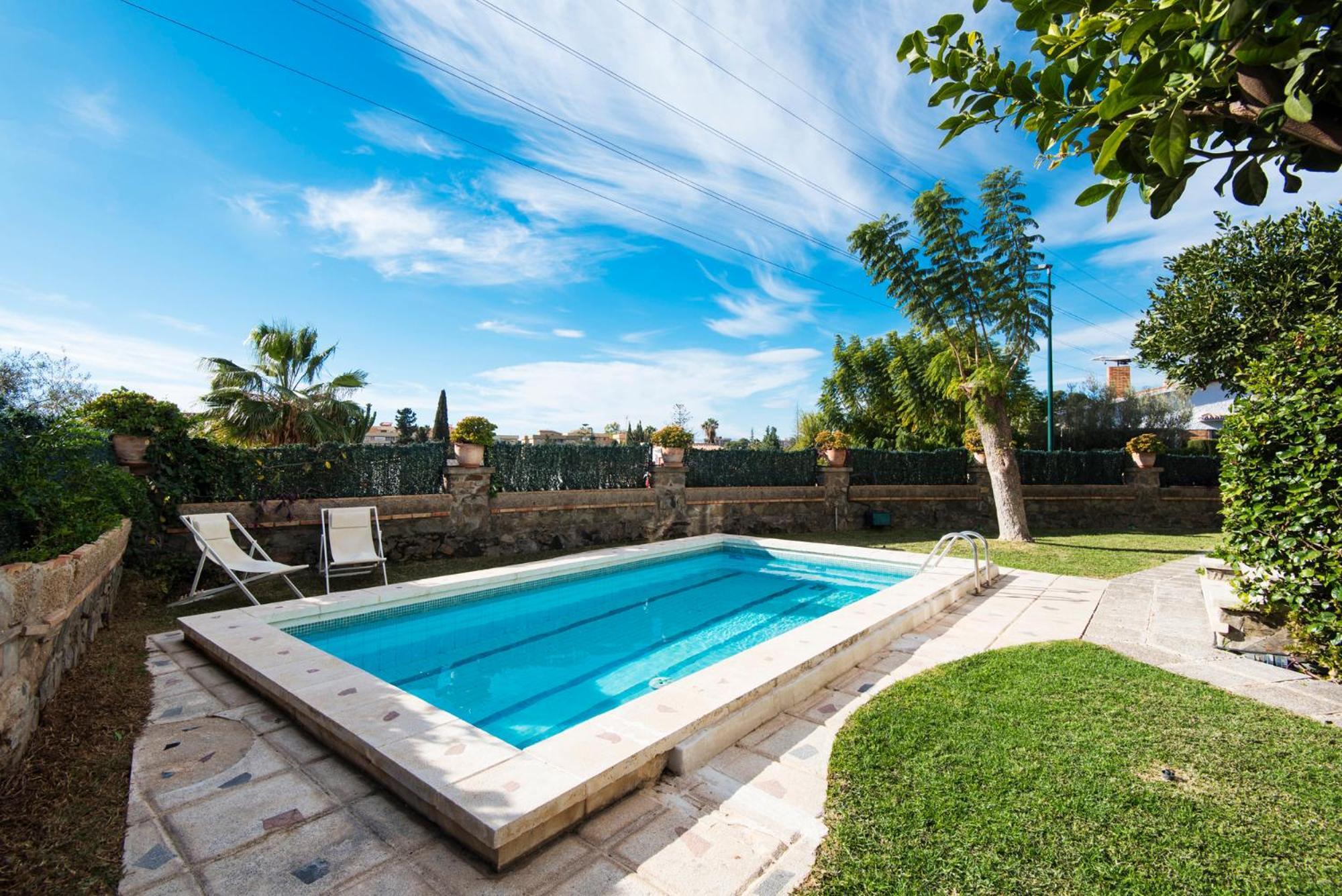 Queen Of The Ocean Villa: Stately Style House With Pool Malaga Exterior photo
