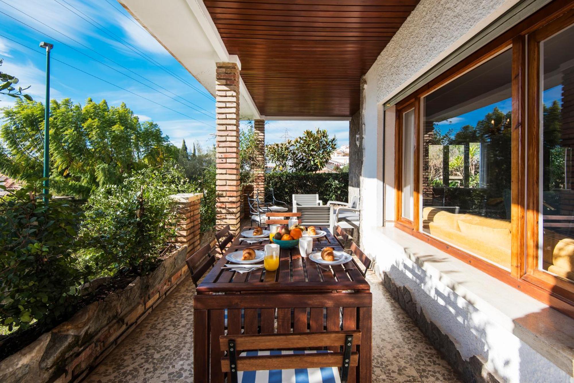 Queen Of The Ocean Villa: Stately Style House With Pool Malaga Exterior photo