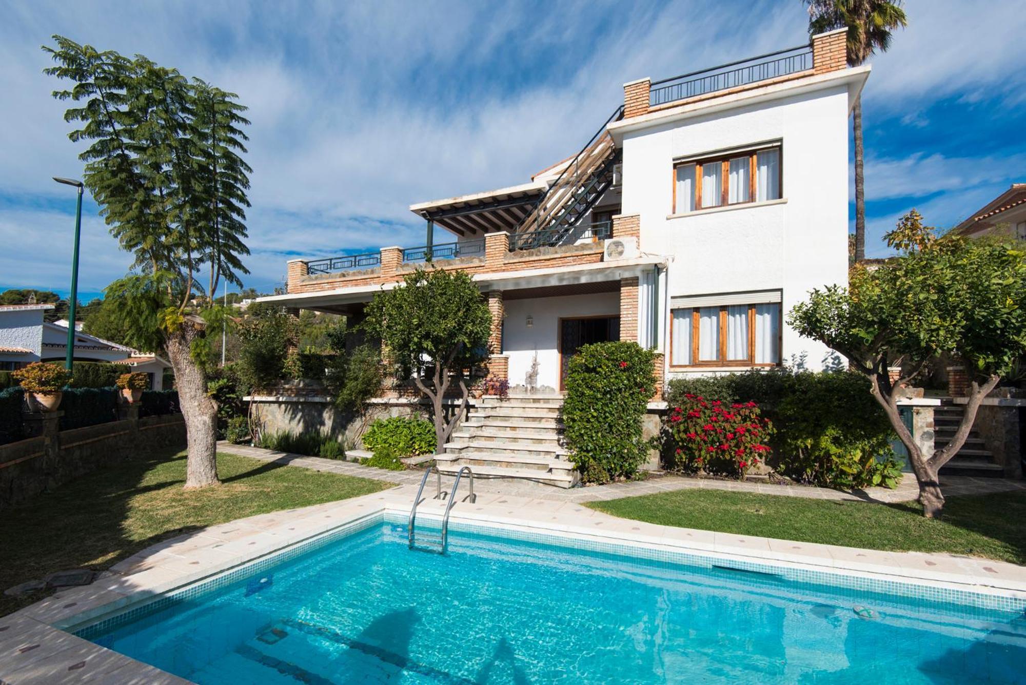 Queen Of The Ocean Villa: Stately Style House With Pool Malaga Exterior photo